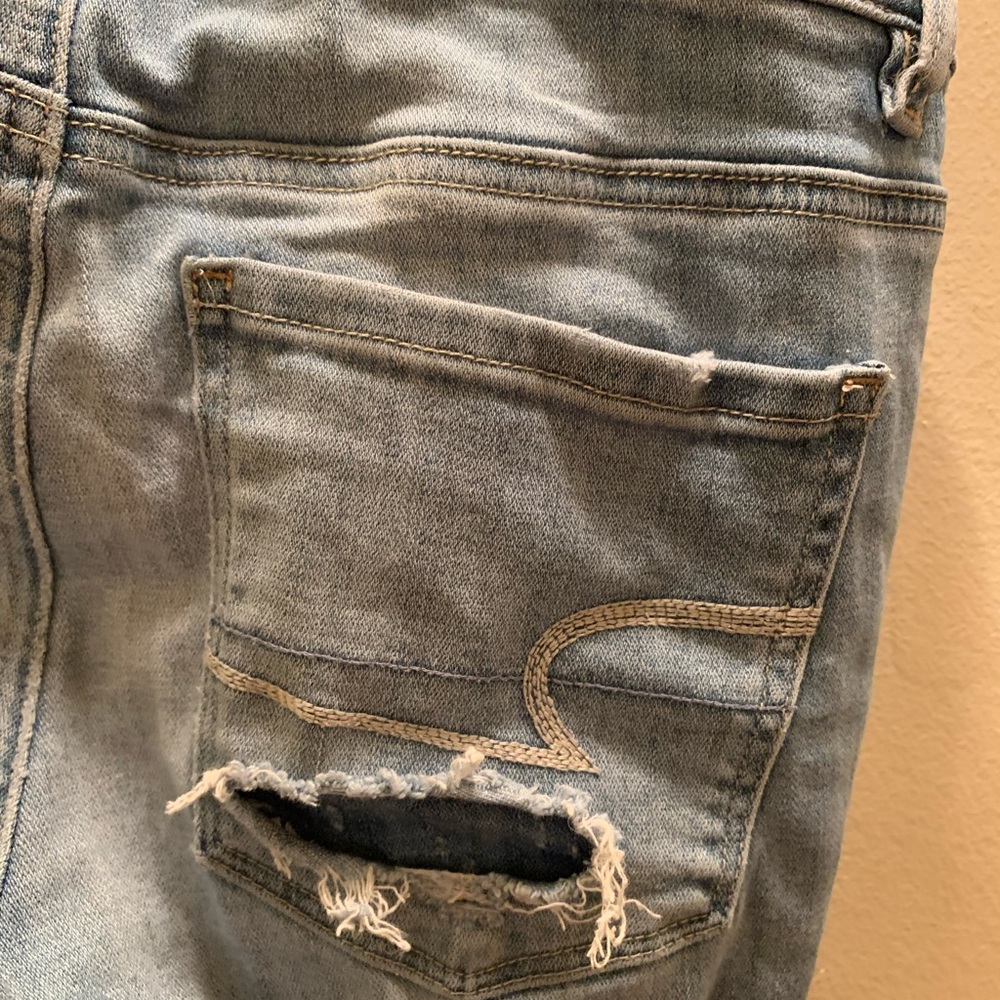 American Eagle Outfitters Super stretch high rise Jeans - Picture 11 of 12